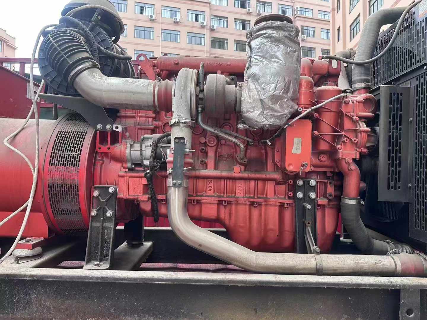 潼南如何选择适合 600kW 柴油发电机组的过载保护器？