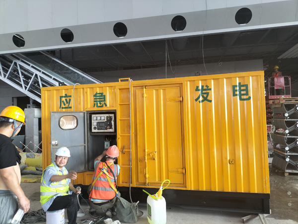 潼南怎样判断空气滤清器是否需要更换？